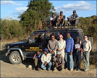 Leslea Hlusko with the TIPRP 2008 field crew in Tanzania