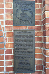 The plaque in 2014
