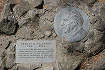 Huff's Rulofson plaque
