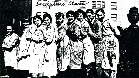 Huff's sculpture class at the CSFA